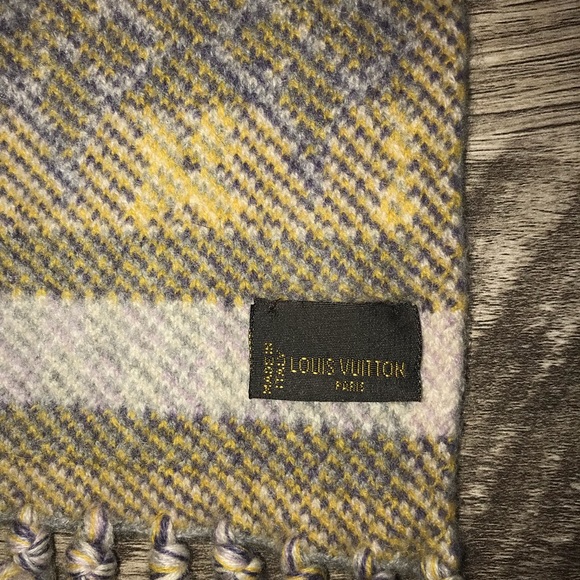 Louis Vuitton - Picture 4 of 7